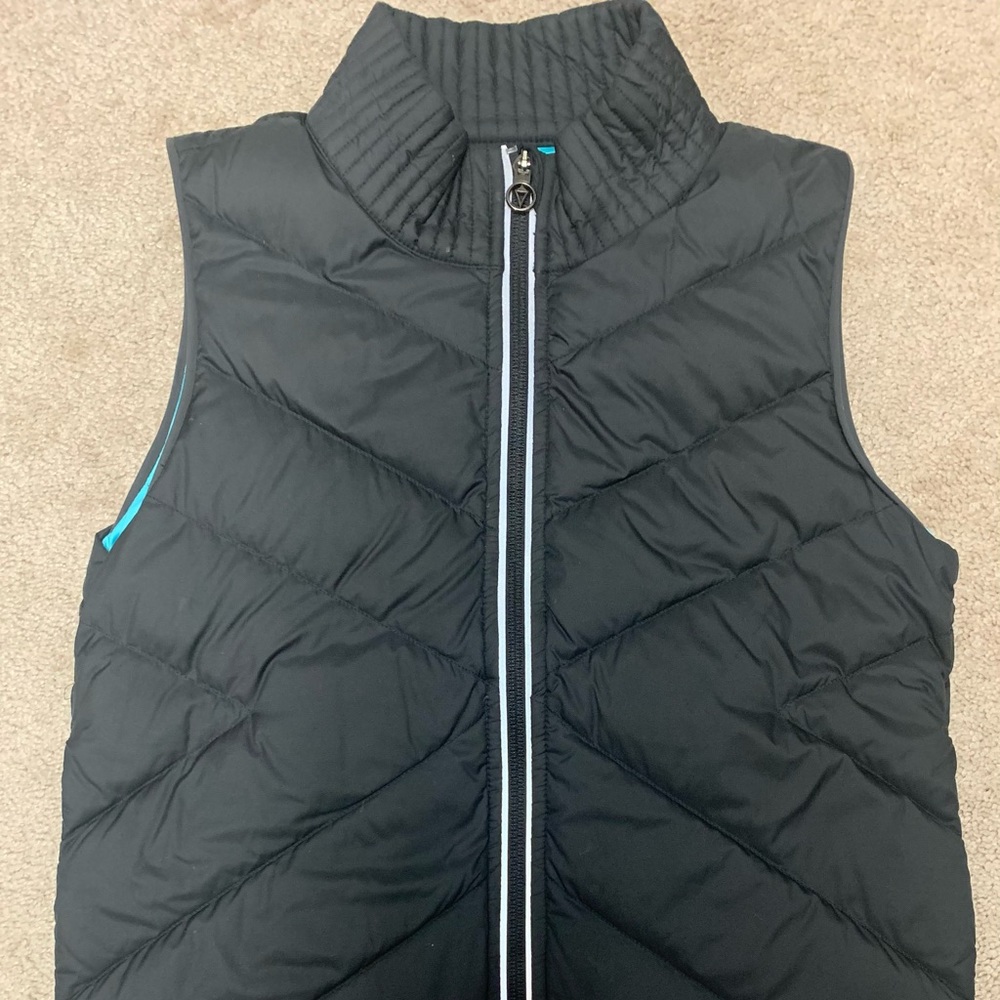 Ivivva Black Quilted Puffer Vest with Blue Trim